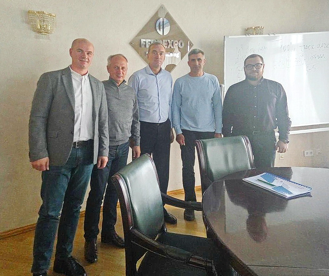 РОБОЧА ЗУСТРІЧ З ВІДПРАЦЮВАННЯ ПРАКТИЧНИХ ПИТАНЬ ВПРОВАДЖЕННЯ ТЕХНОЛОГІЇ ТА ОБЛАДНАННЯ «HYDROFLOW» НА ПОЛТАВСЬКОМУ ГЗК РОБОЧА ЗУСТРІЧ З ВІДПРАЦЮВАННЯ ПРАКТИЧНИХ ПИТАНЬ ВПРОВАДЖЕННЯ ТЕХНОЛОГІЇ ТА ОБЛАДНАННЯ «HYDROFLOW» НА ПОЛТАВСЬКОМУ ГЗК